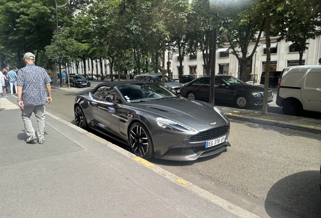 Aston Martin Vanquish Volante