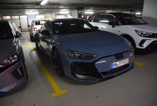 Audi RS E-Tron GT 2025