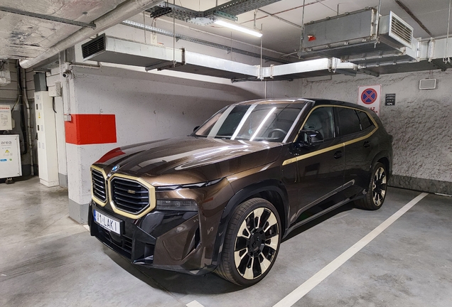 BMW XM G09