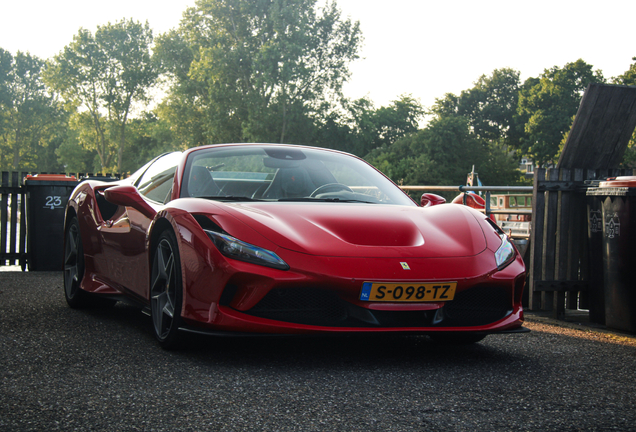 Ferrari F8 Spider
