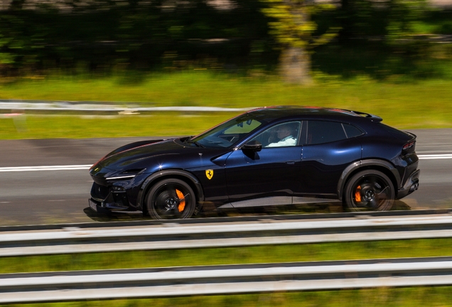 Ferrari Purosangue