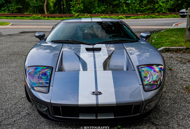 Ford GT