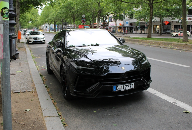 Lamborghini Urus Performante