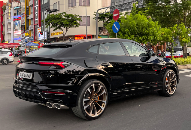 Lamborghini Urus S