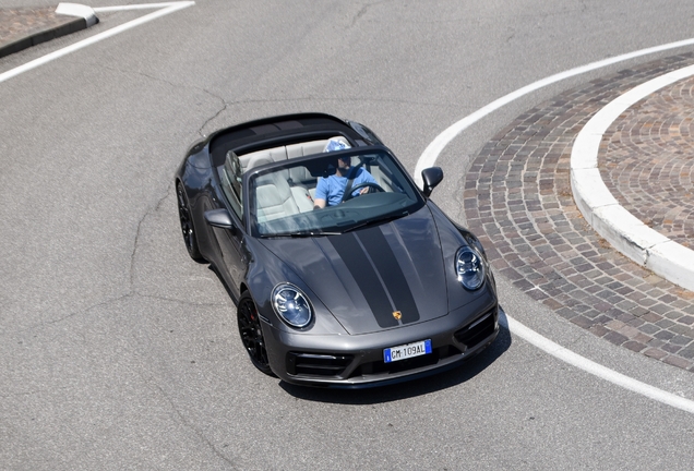 Porsche 992 Carrera 4S Cabriolet