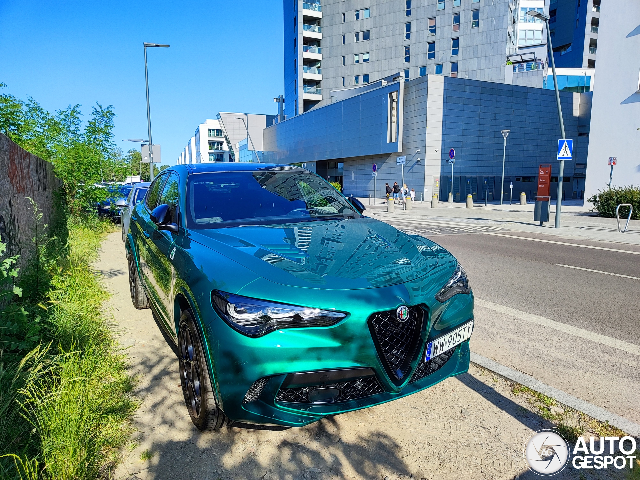 Alfa Romeo Stelvio Quadrifoglio 2023