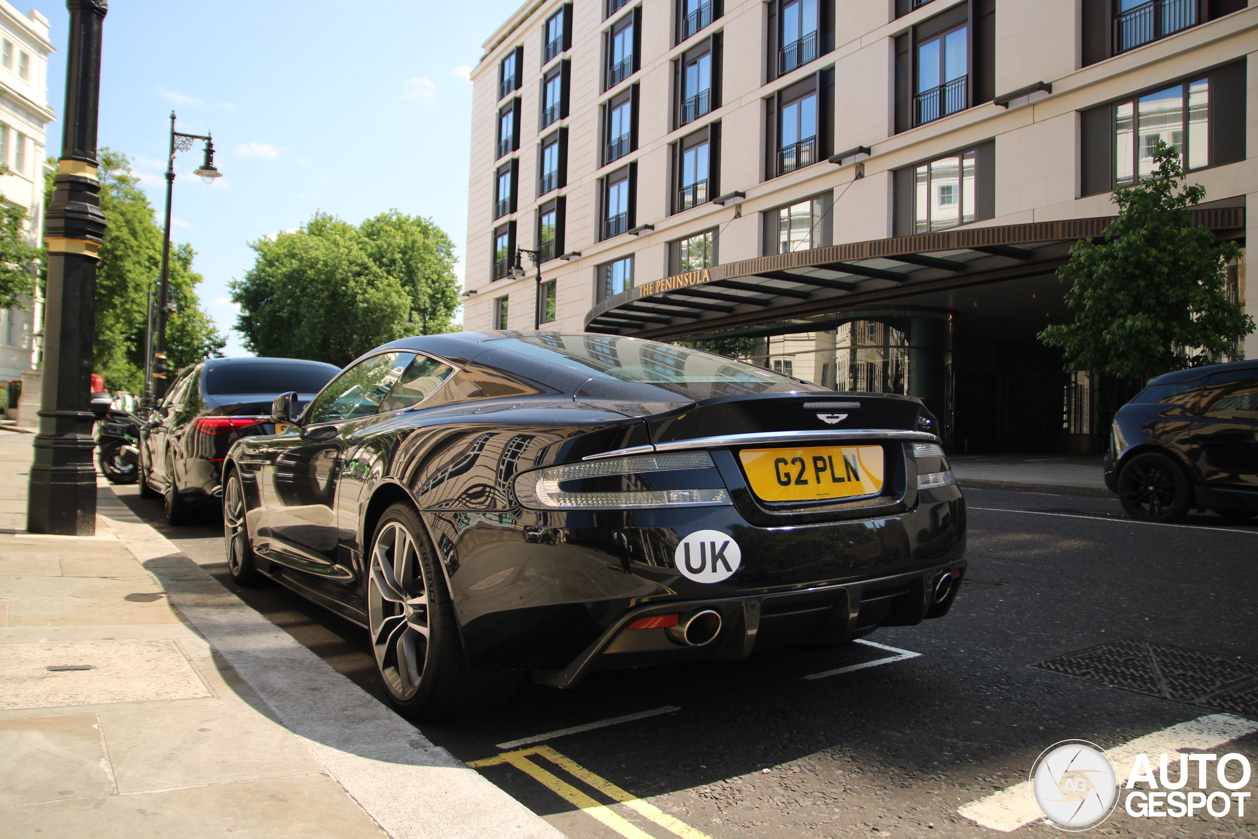 Aston Martin DBS