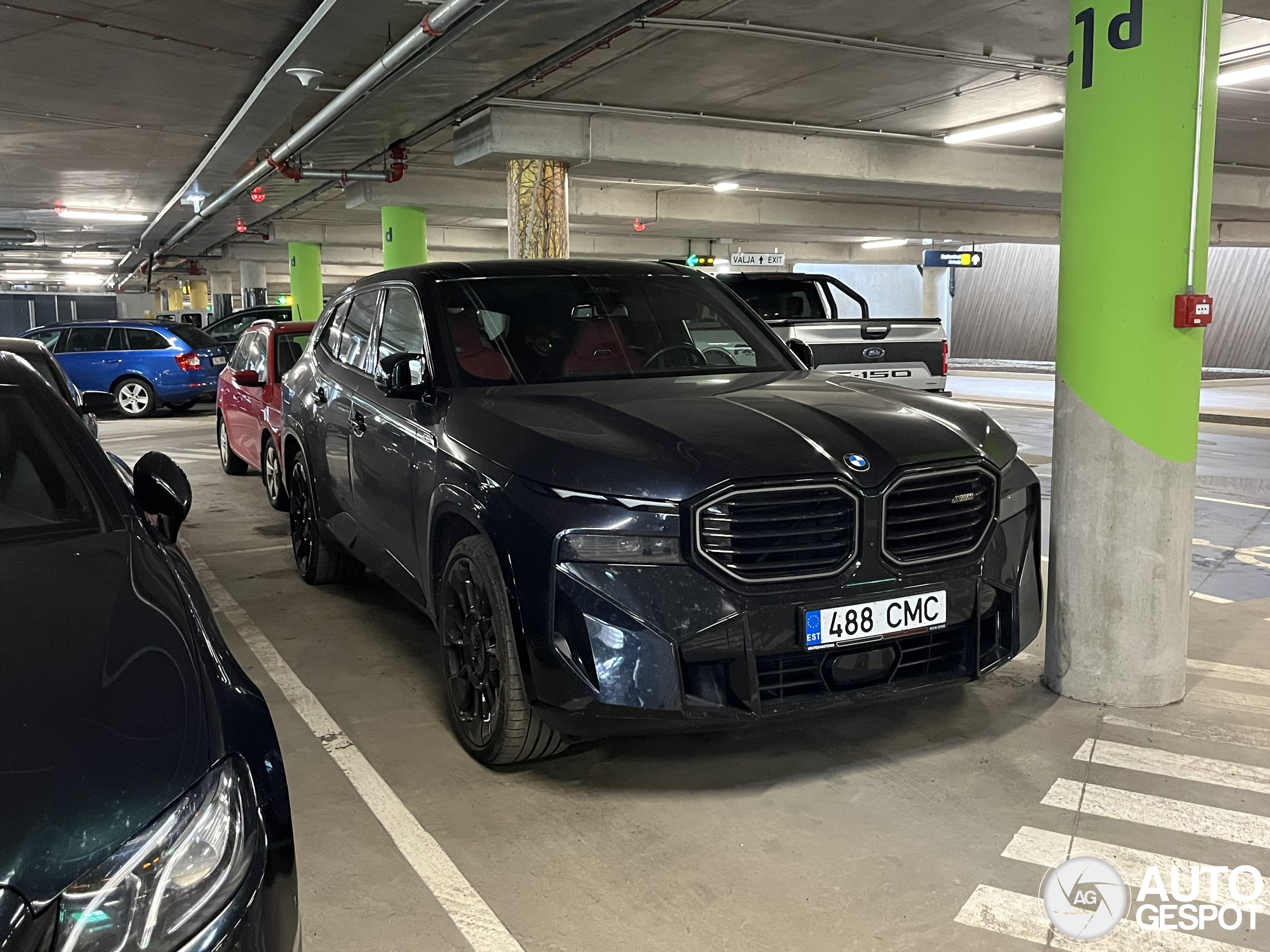 BMW XM G09