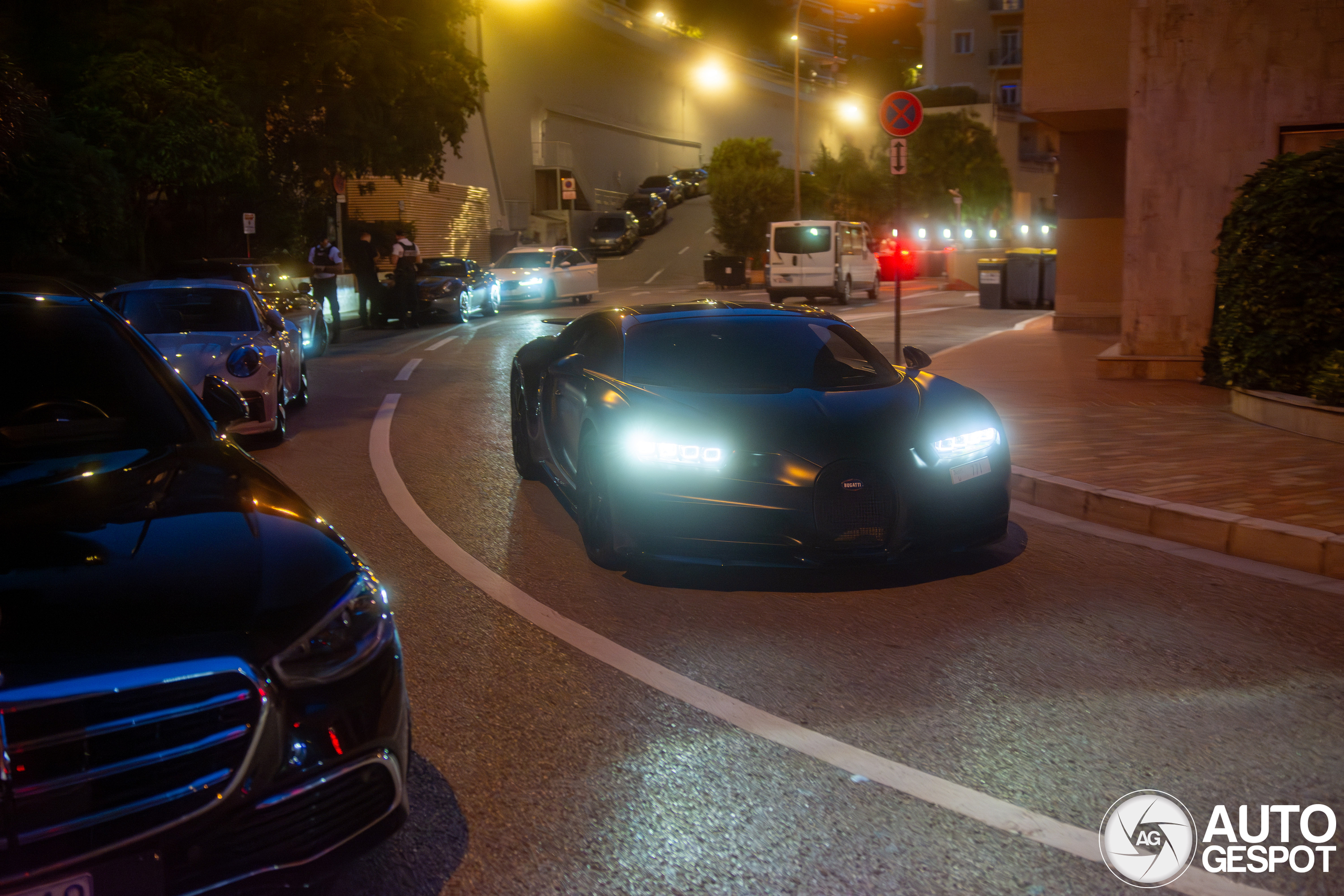 Bugatti Chiron Sport Noire Sportive