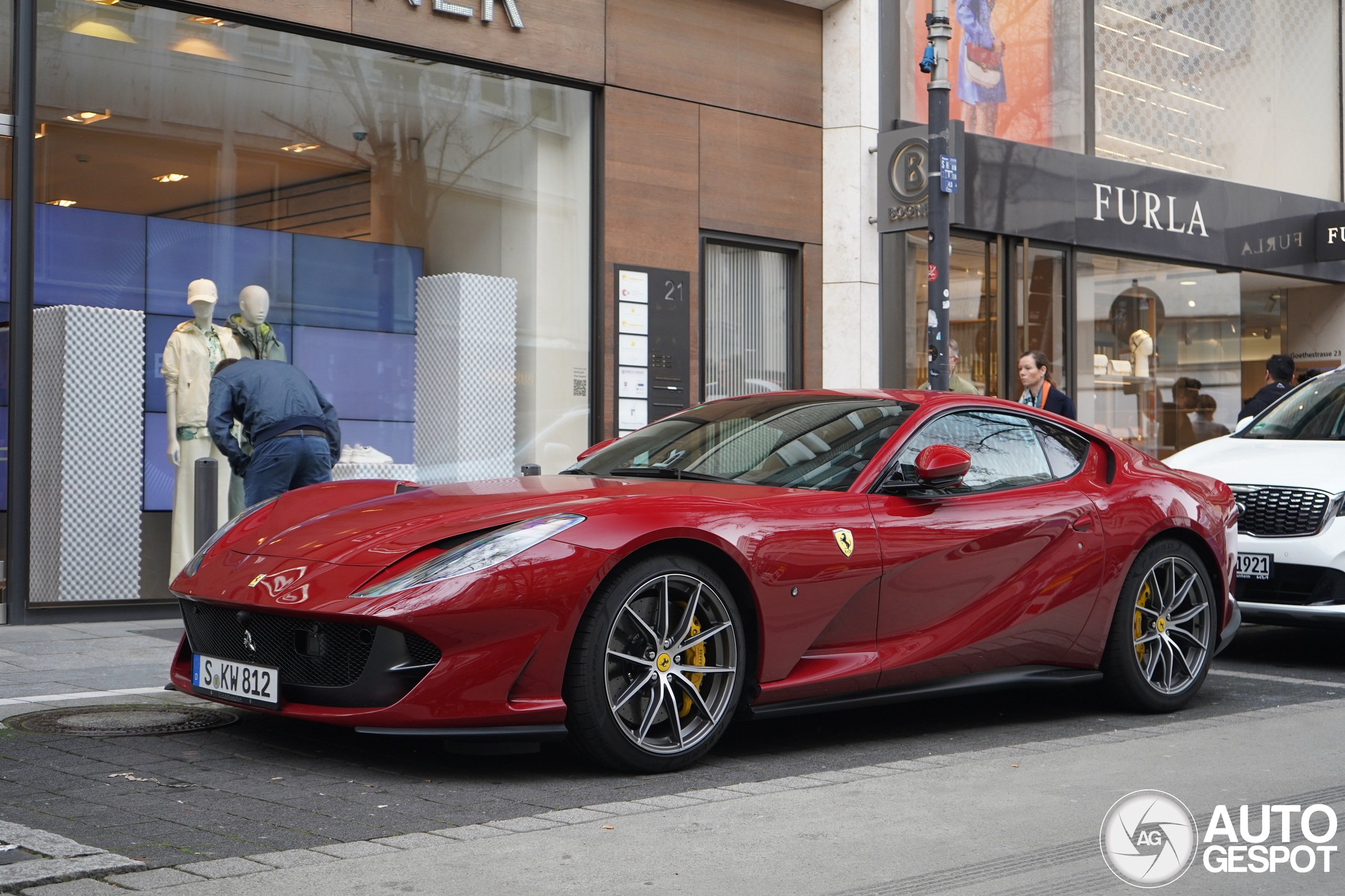 Ferrari 812 Superfast