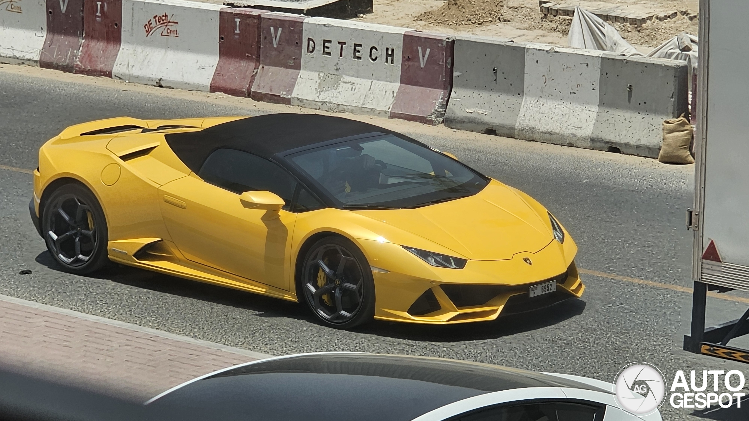 Lamborghini Huracán LP640-4 EVO Spyder