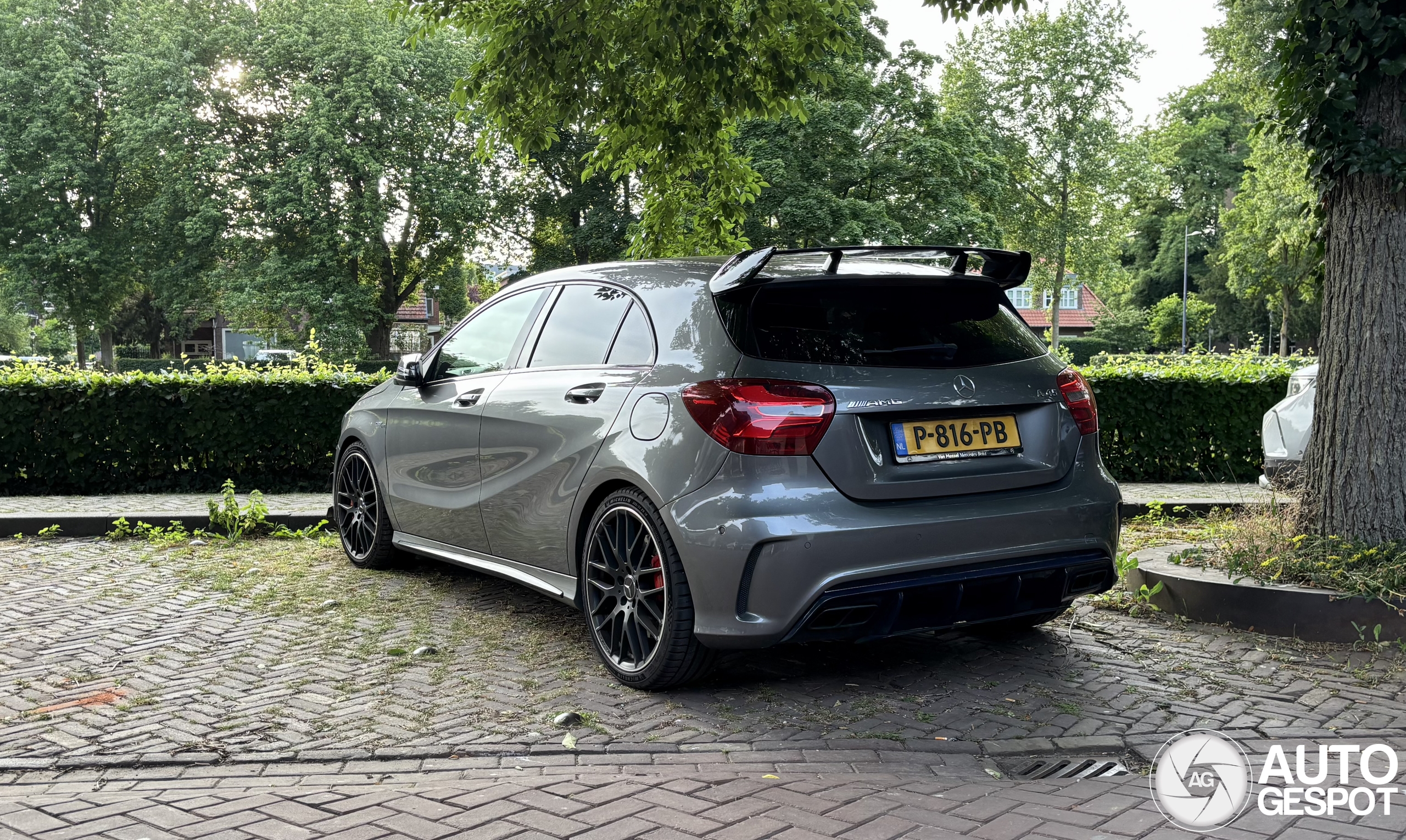 Mercedes-AMG A 45 W176 2015