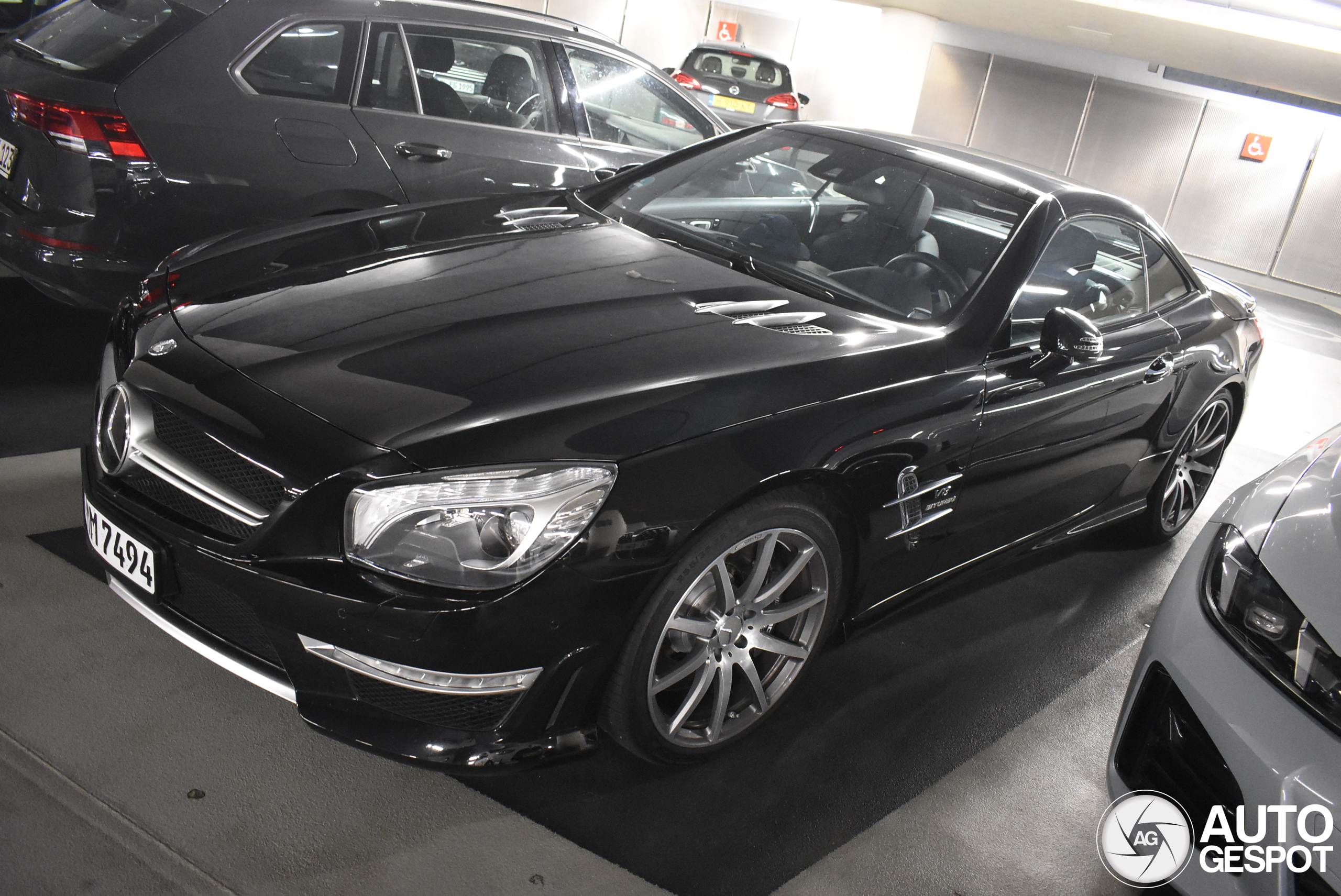 Mercedes-Benz SL 63 AMG R231