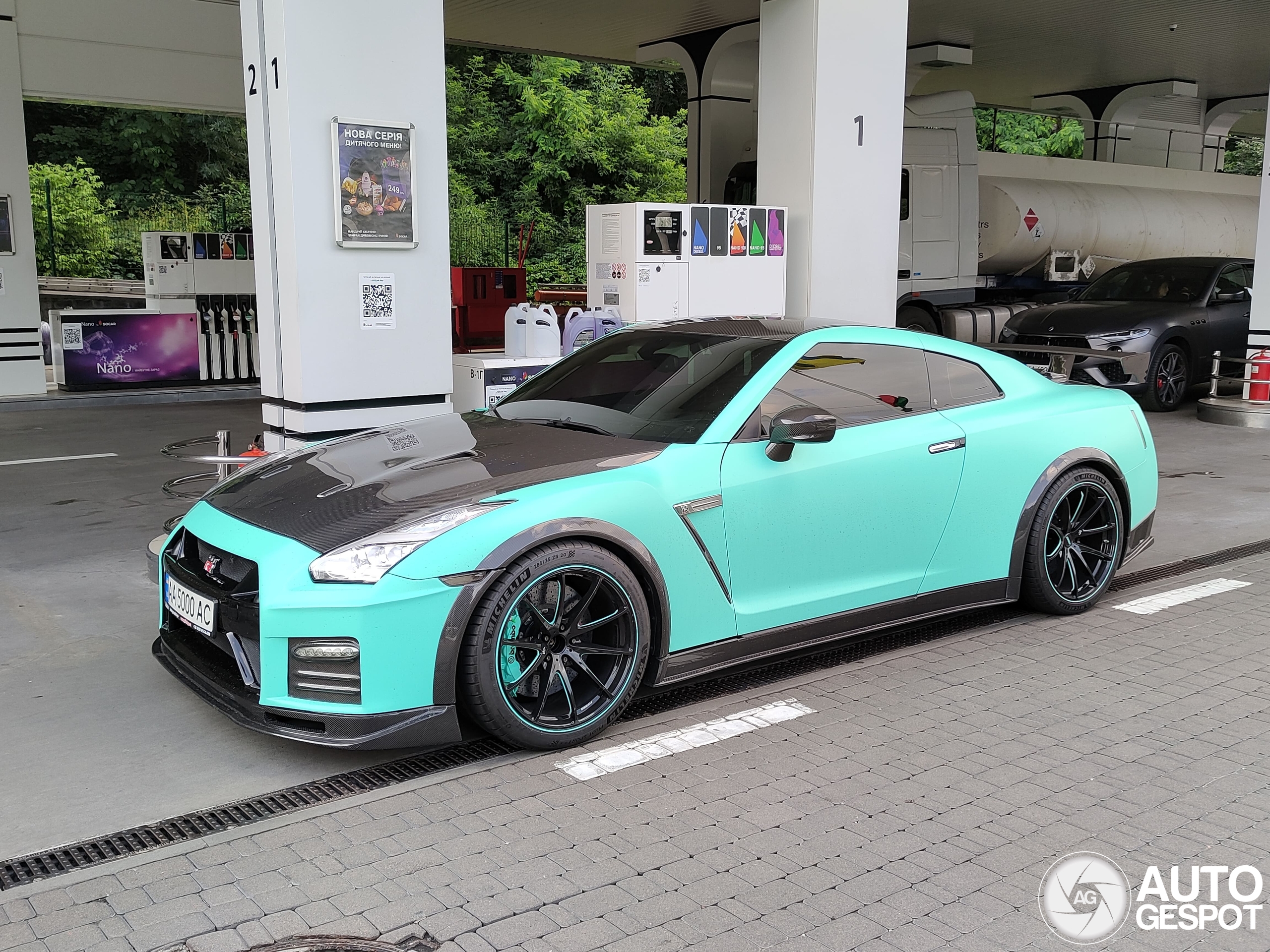 Nissan GT-R 2014