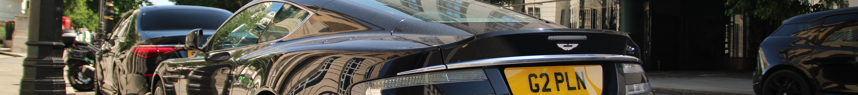 Aston Martin DBS