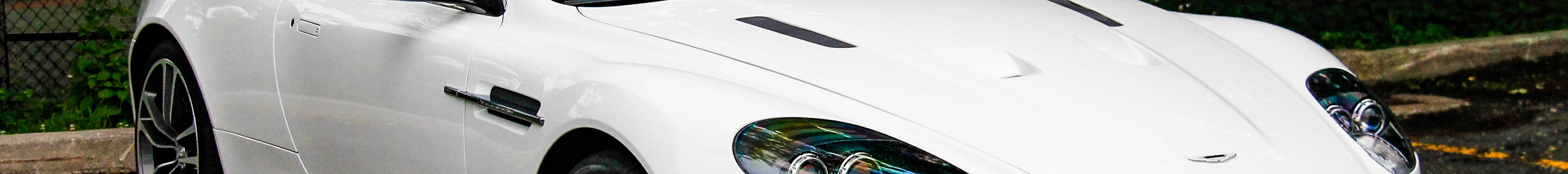 Aston Martin DBS