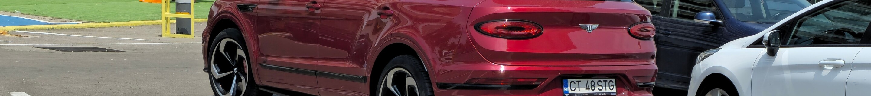 Bentley Bentayga Hybrid S