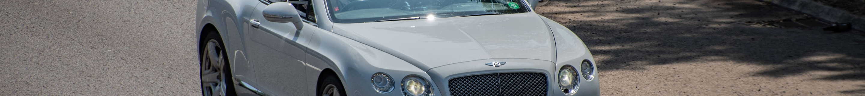 Bentley Continental GTC 2012