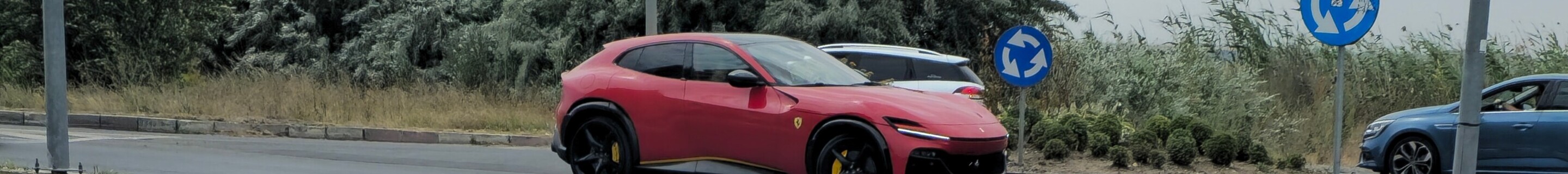 Ferrari Purosangue