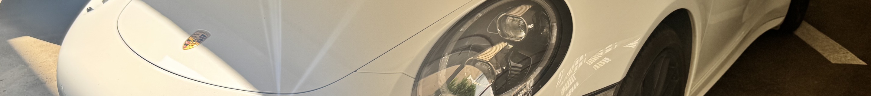 Porsche 991 Carrera 4 GTS Cabriolet MkI