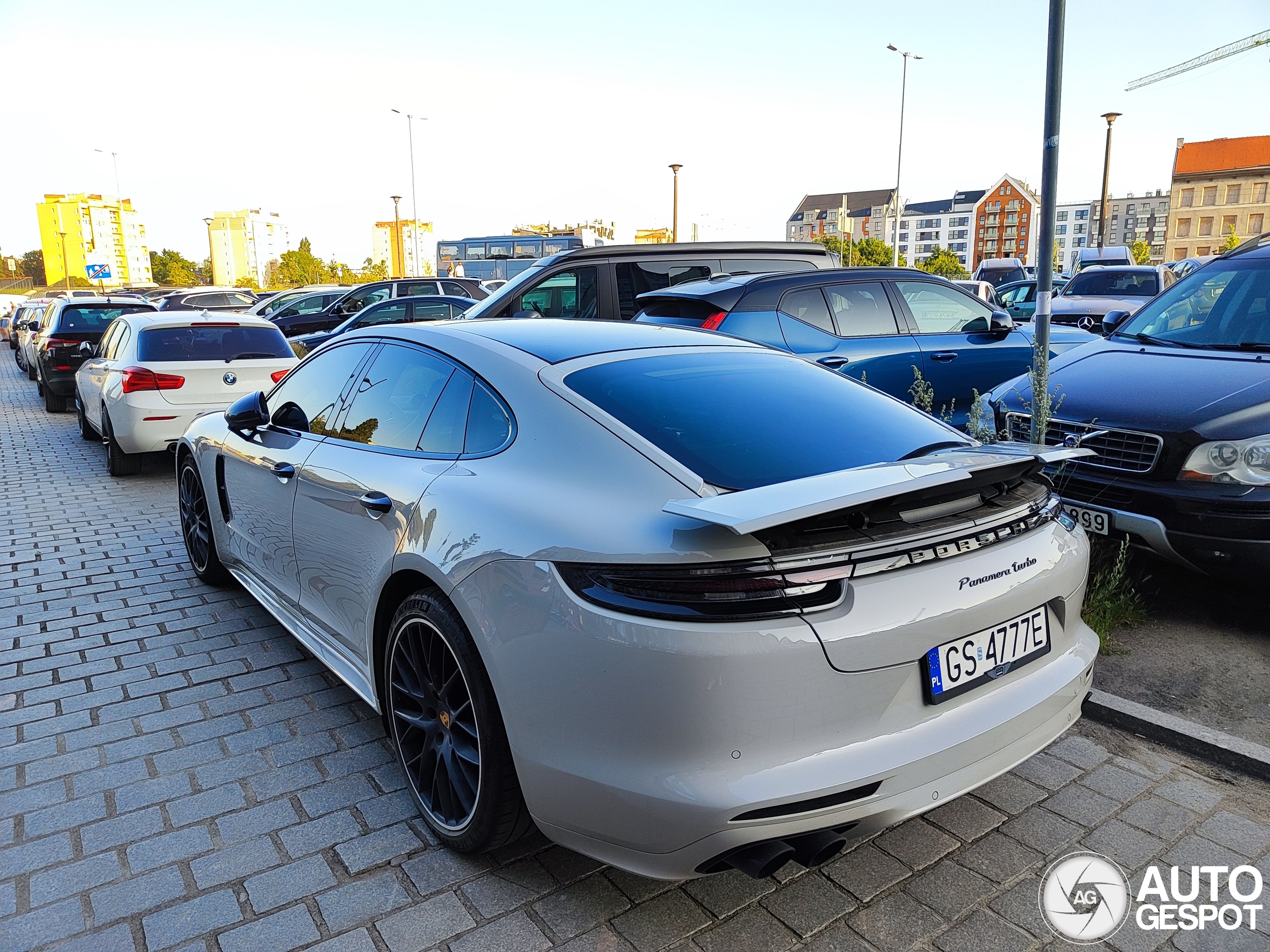 Porsche 971 Panamera Turbo MkI