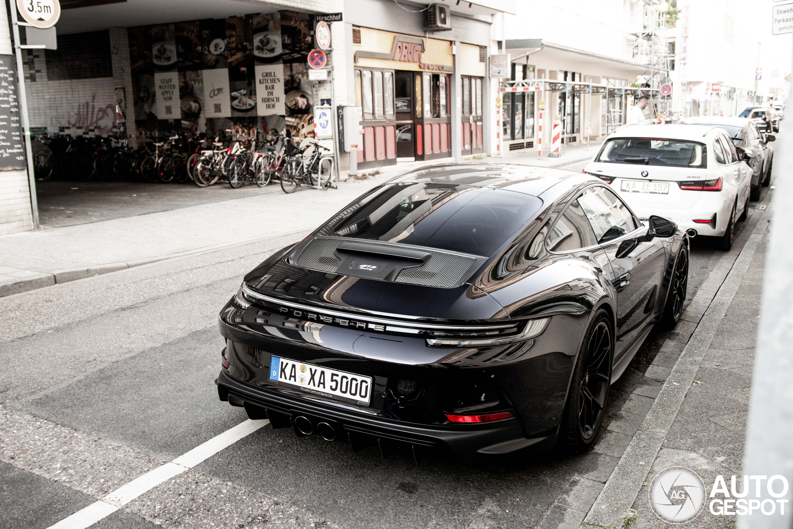 Porsche 992 GT3 Touring