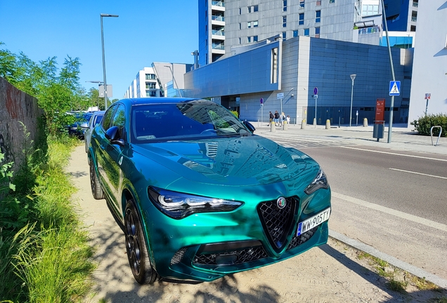 Alfa Romeo Stelvio Quadrifoglio 2023