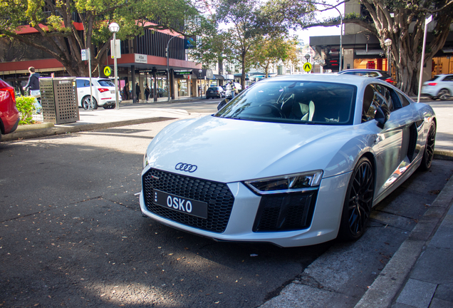 Audi R8 V10 2015