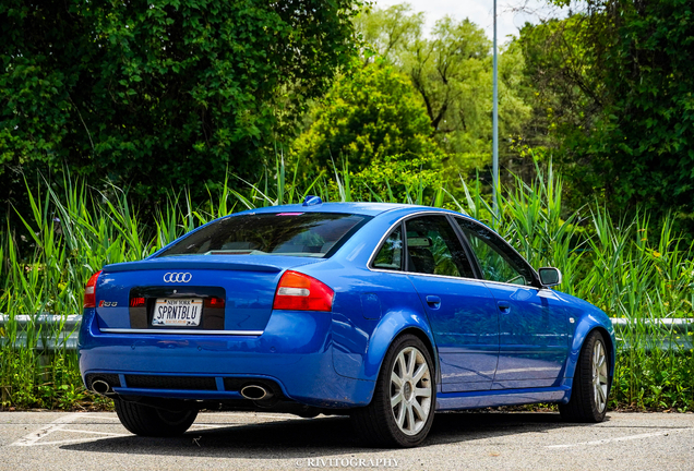 Audi RS6 Sedan C5