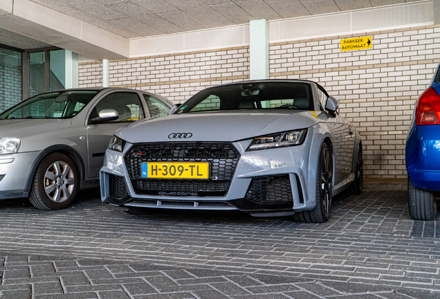 Audi TT-RS Roadster 2017
