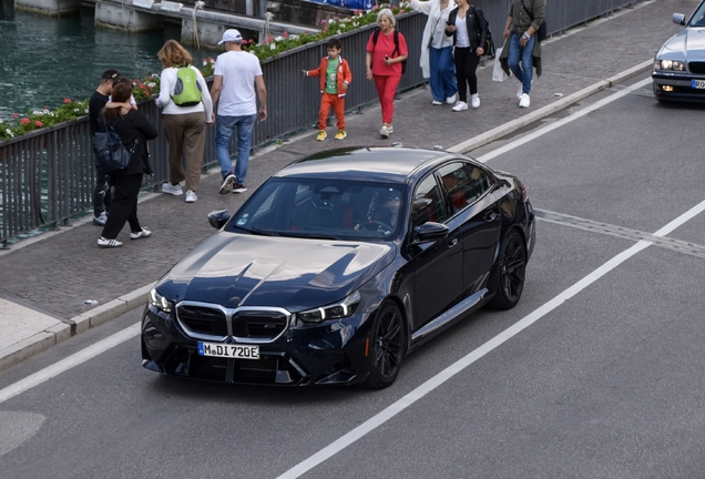 BMW M5 G90