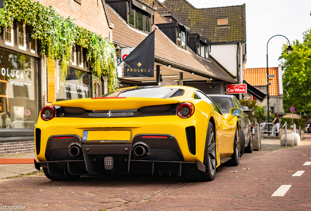 Ferrari 488 Pista