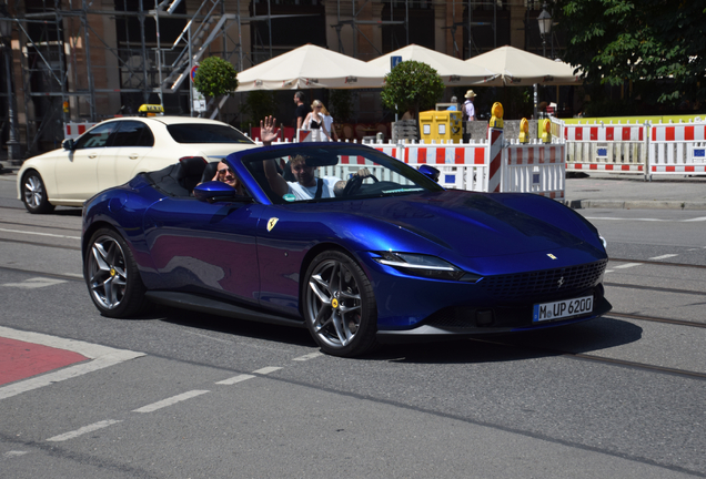 Ferrari Roma Spider