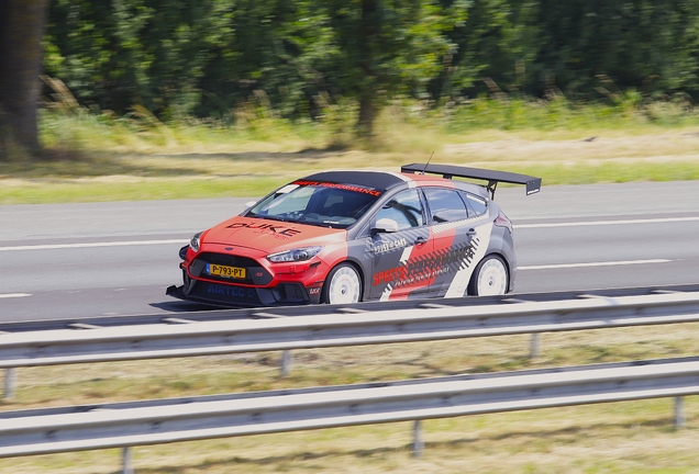 Ford Focus RS 2015