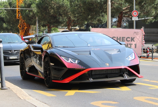 Lamborghini Huracán LP640-2 STO