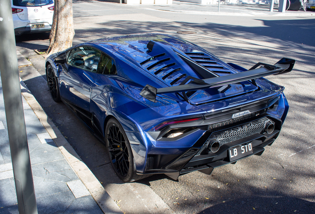 Lamborghini Huracán LP640-2 STO