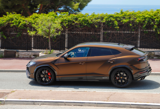 Lamborghini Urus Performante