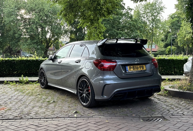 Mercedes-AMG A 45 W176 2015
