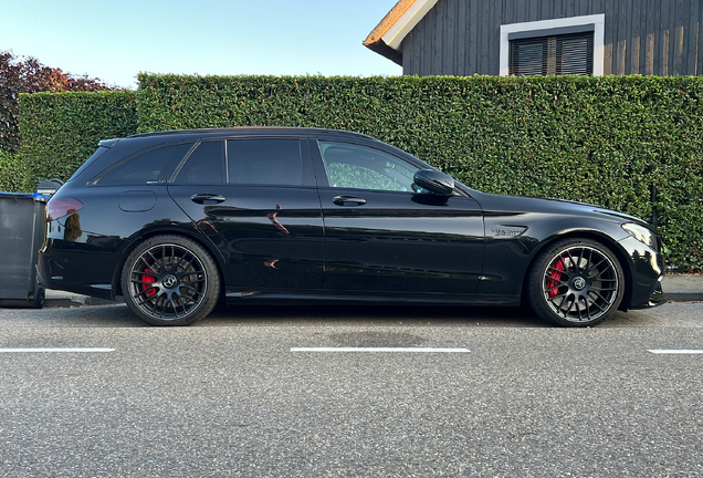 Mercedes-AMG C 63 S Estate S205