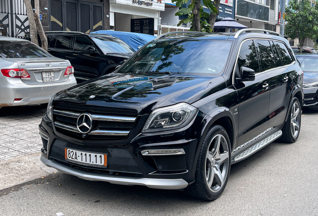 Mercedes-Benz GL 63 AMG X166