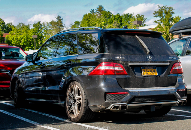Mercedes-Benz ML 63 AMG W166