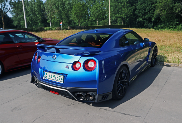 Nissan GT-R 2017