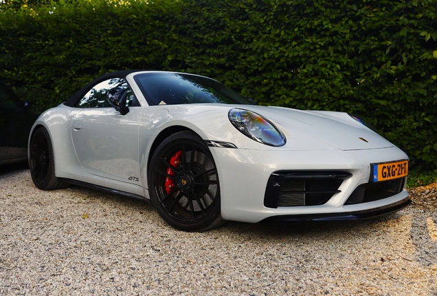 Porsche 992 Carrera 4 GTS Cabriolet