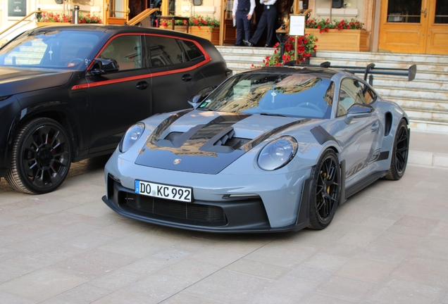 Porsche 992 GT3 RS Weissach Package