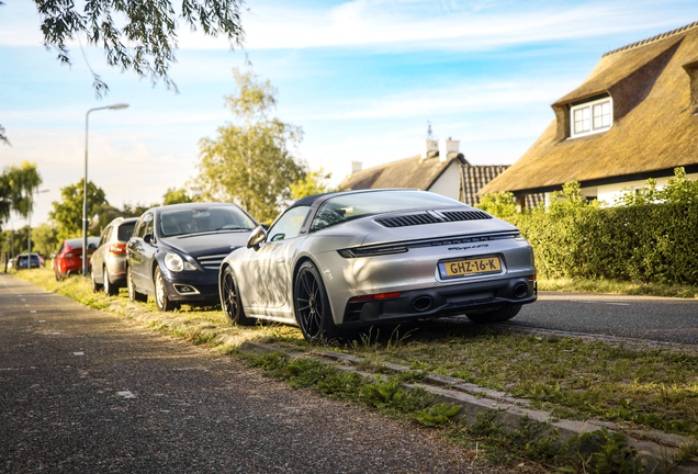 Porsche 992 Targa 4 GTS