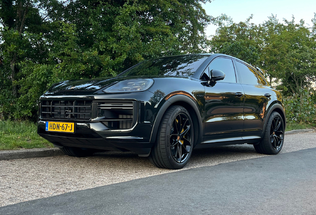 Porsche Cayenne Coupé Turbo E-Hybrid