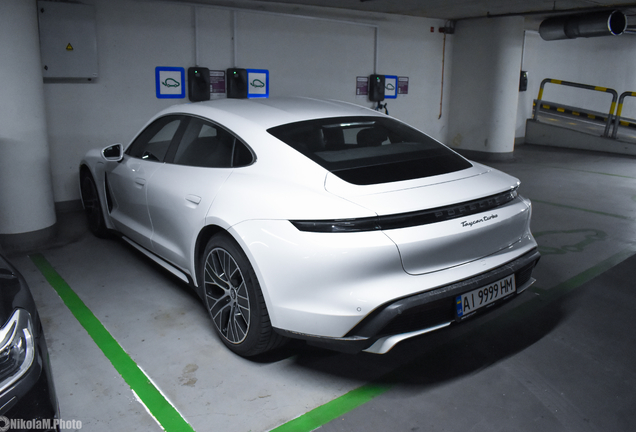 Porsche Taycan Turbo