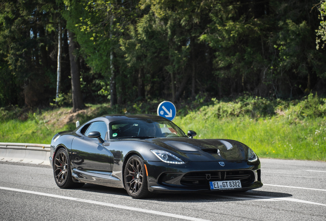 SRT Viper 2013