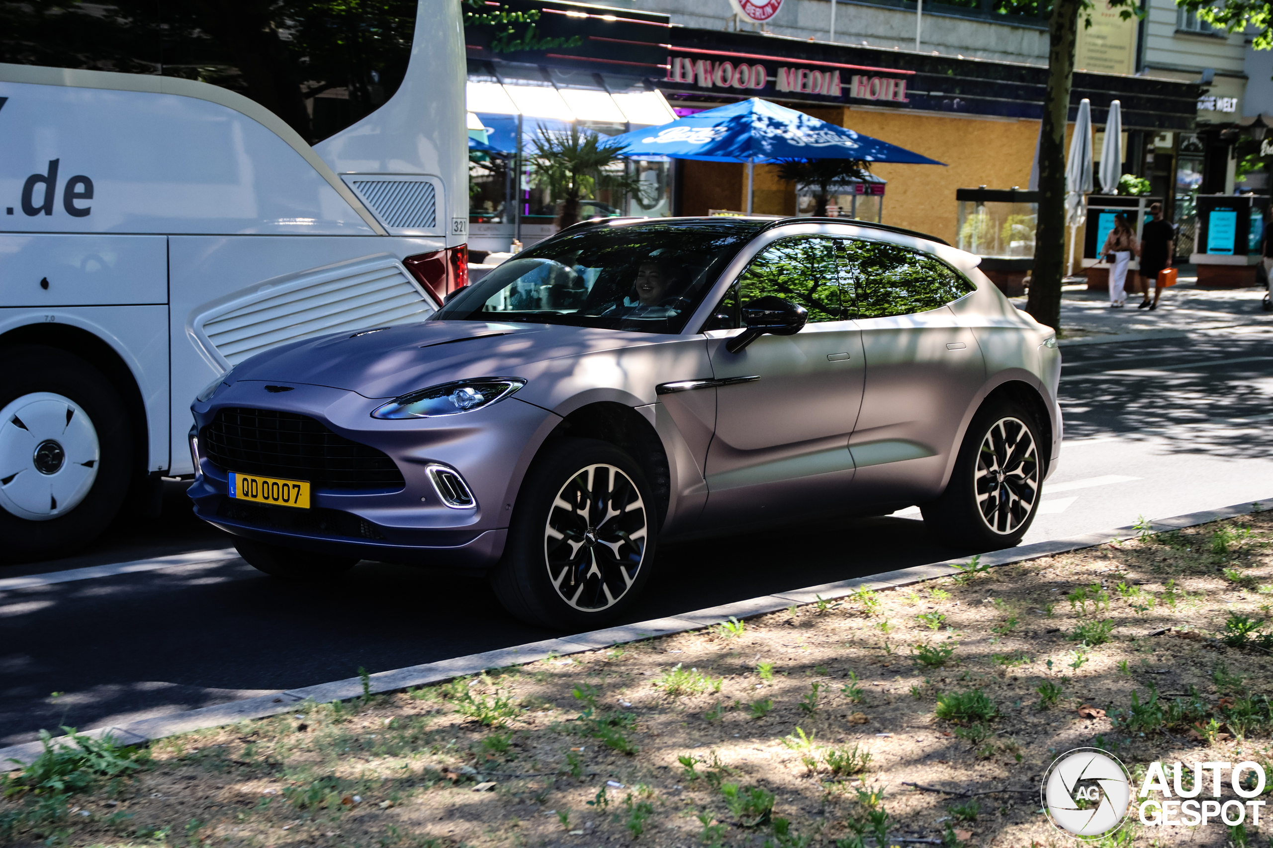 Aston Martin DBX