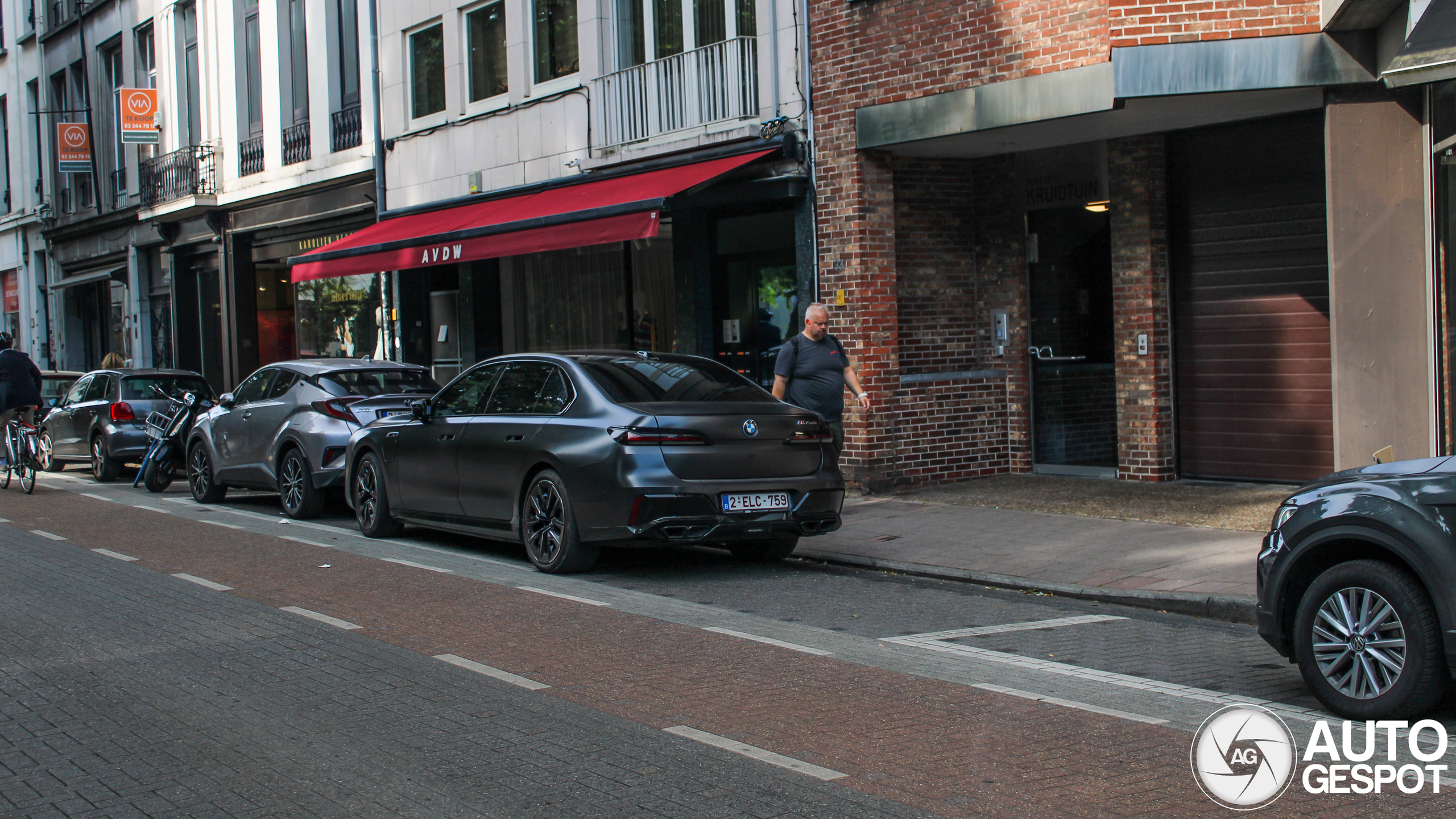 BMW M760e xDrive